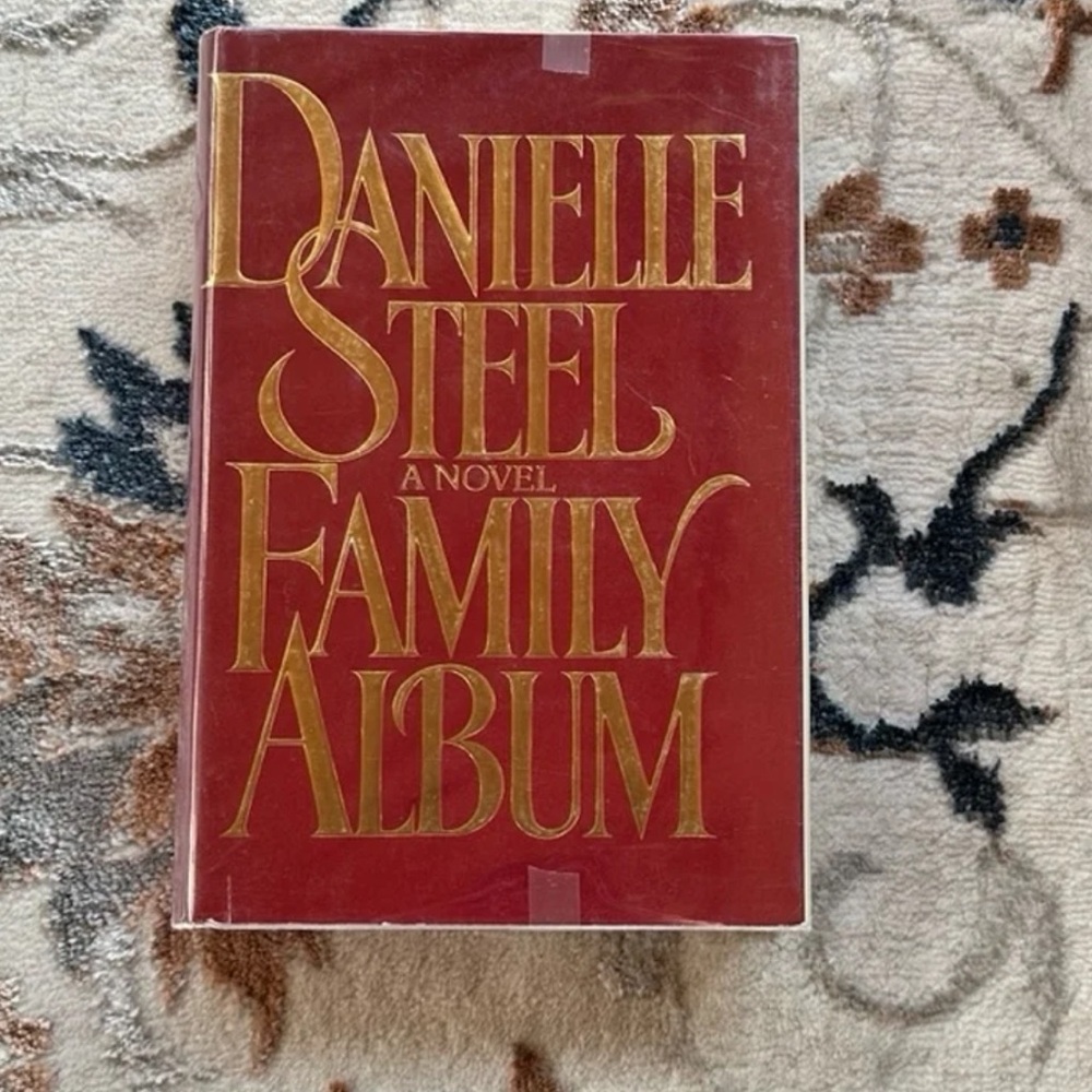 2/$10 Family Album Novel by Danielle Steel